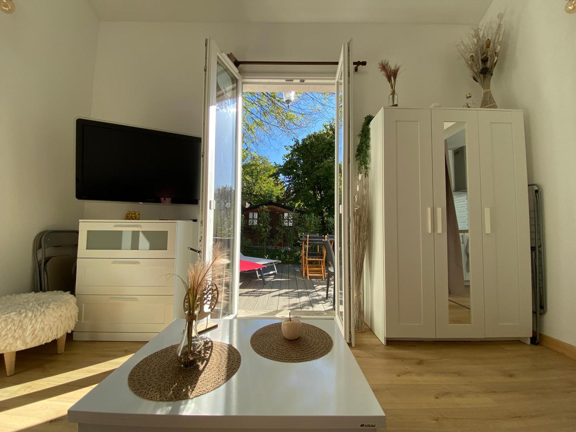 The Little Oak - Tiny House With Bed On Mezzanine & Terrace - From 1 To 4 P Disney, Paris & Cdg Pomponne Ngoại thất bức ảnh