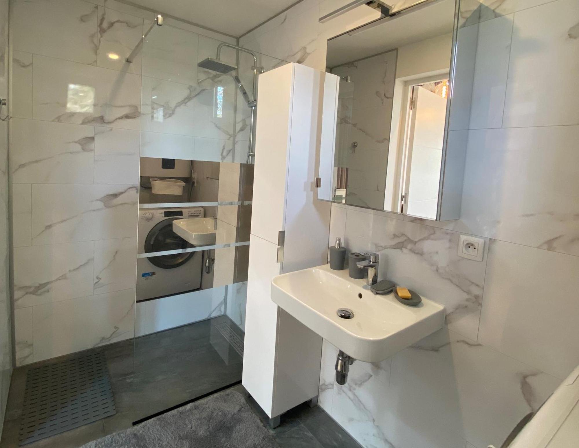 The Little Oak - Tiny House With Bed On Mezzanine & Terrace - From 1 To 4 P Disney, Paris & Cdg Pomponne Ngoại thất bức ảnh